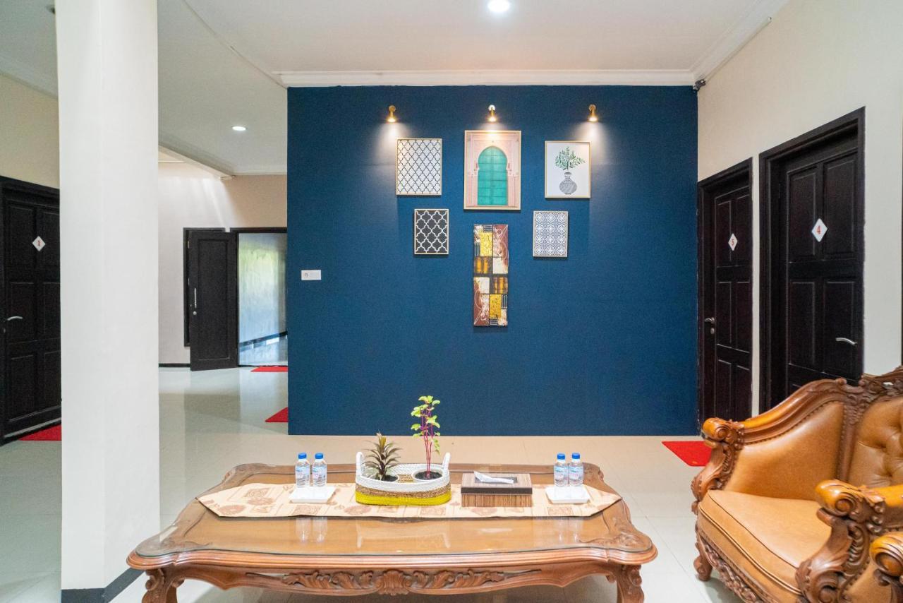 Reddoorz Syariah Near Marvel City Mall 2 Surabaia Exterior foto