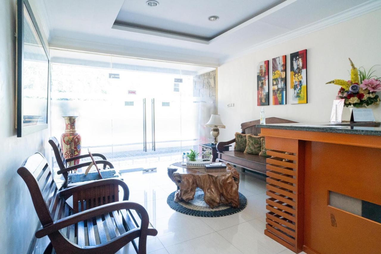 Reddoorz Syariah Near Marvel City Mall 2 Surabaia Exterior foto